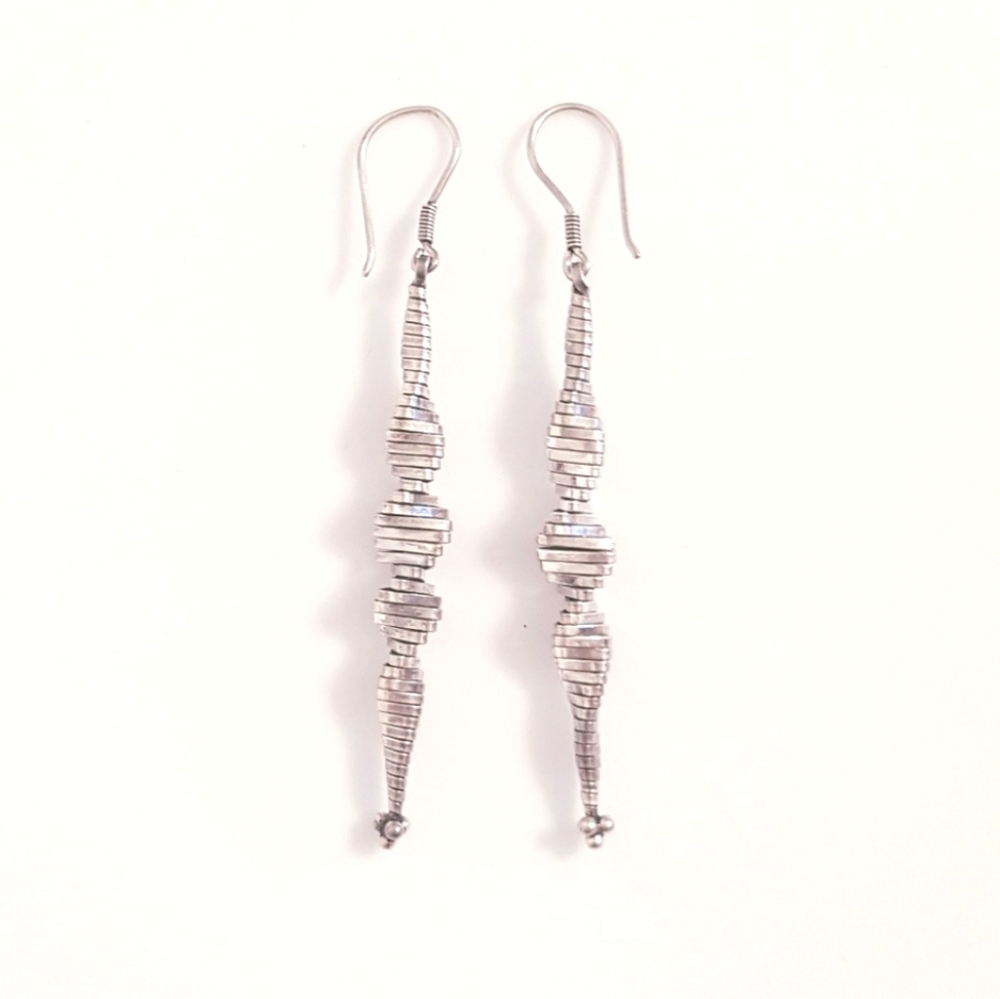 Art Silver tone 3" dangle earrings Pre-owned